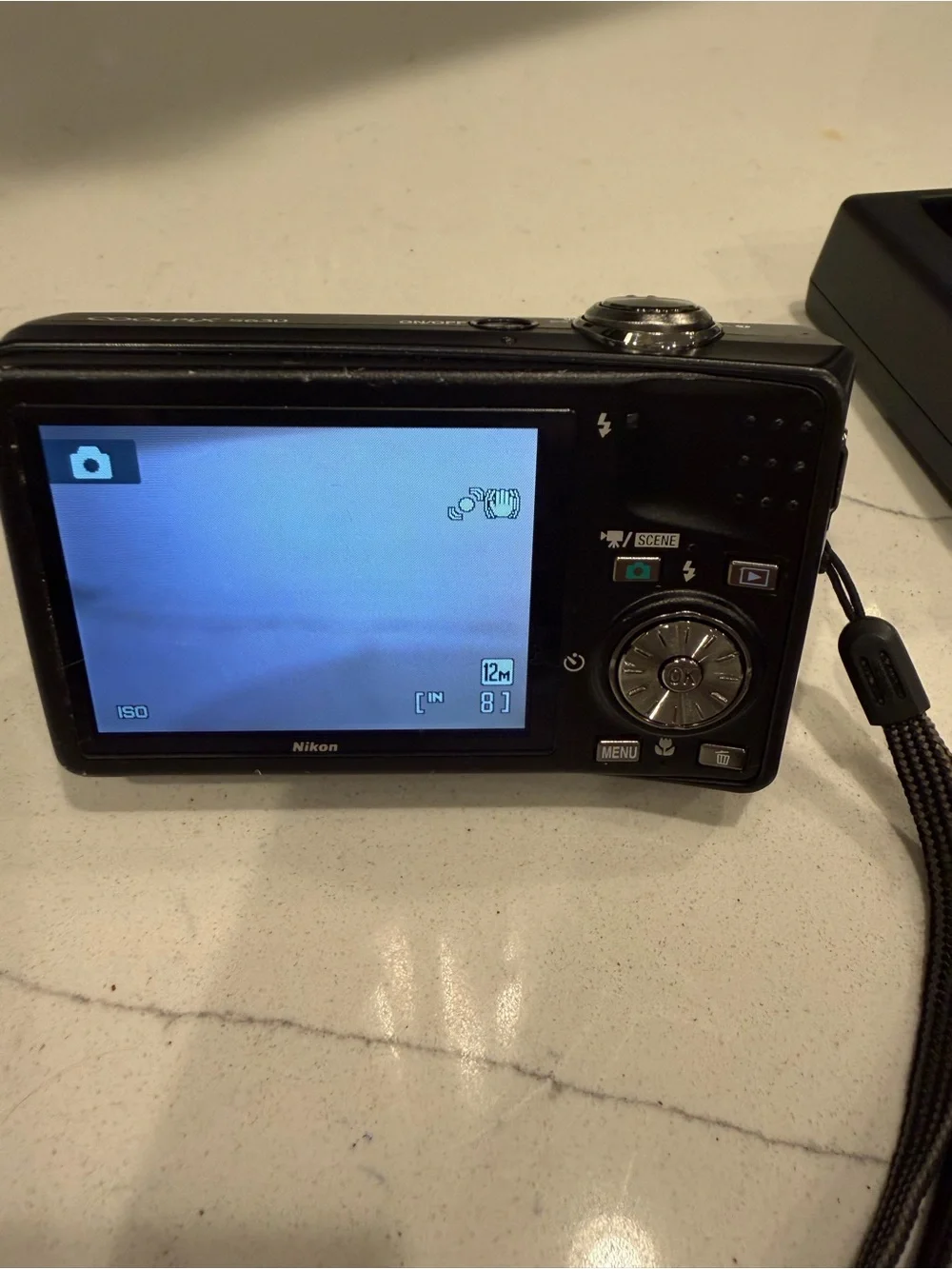 Nikon COOLPIX S630 12.0 MP Digital Camera